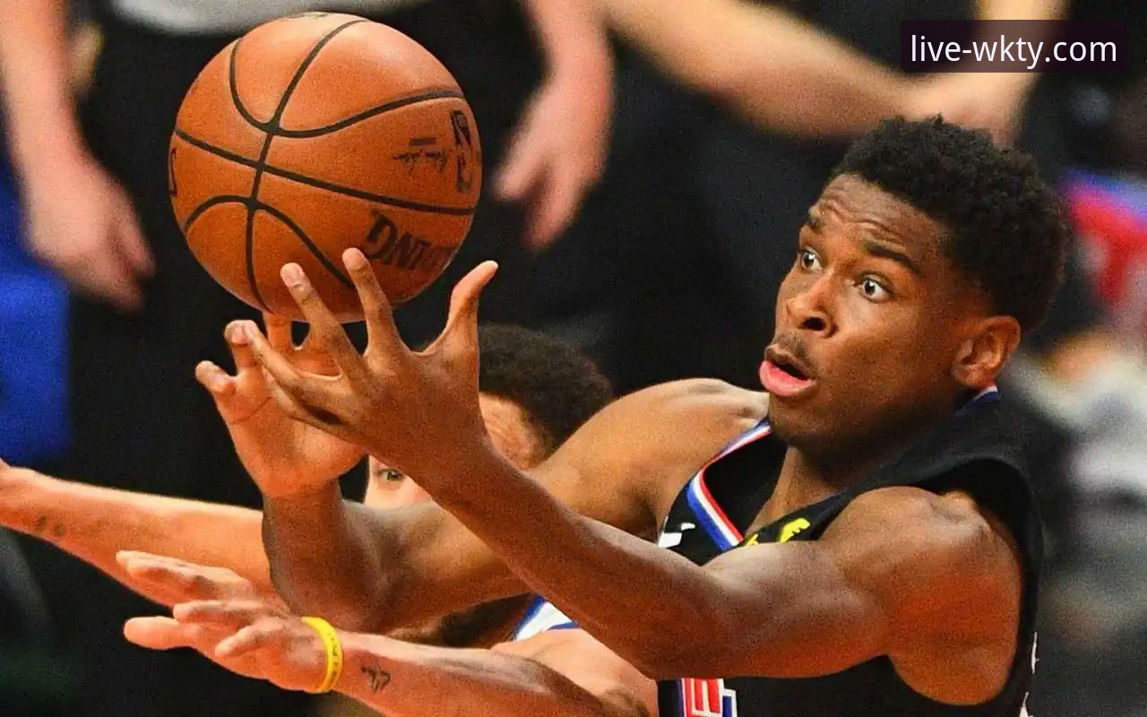 如何通过悟空体育高清赛事直播，深度解析亚历山大47分加时制胜的战术博弈